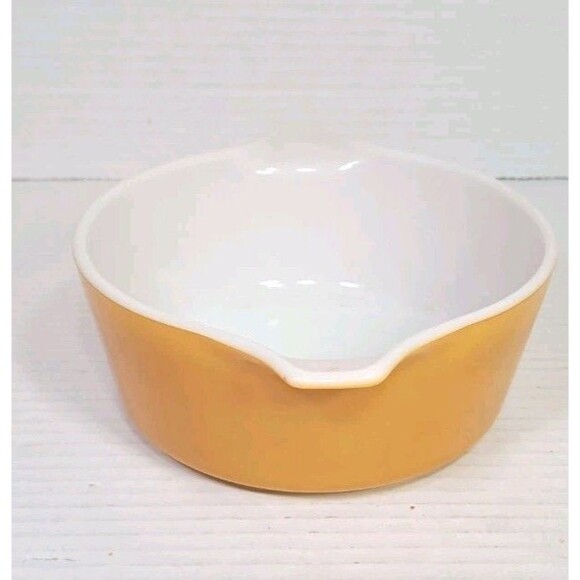 Vintage Pyrex Old Orchard 472 Orange Casserole Dish Brown 1.5 Pint Serving Bake - Picture 2 of 6